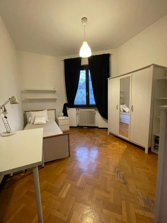Inchiriere apartament 6 camere Clucerului