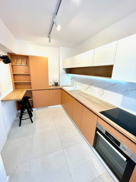Apartament cu 2 cemere de inchiriat Bulevardul Unirii 
