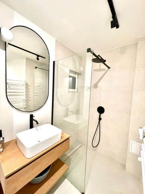 Apartament cu 2 cemere de inchiriat Bulevardul Unirii 