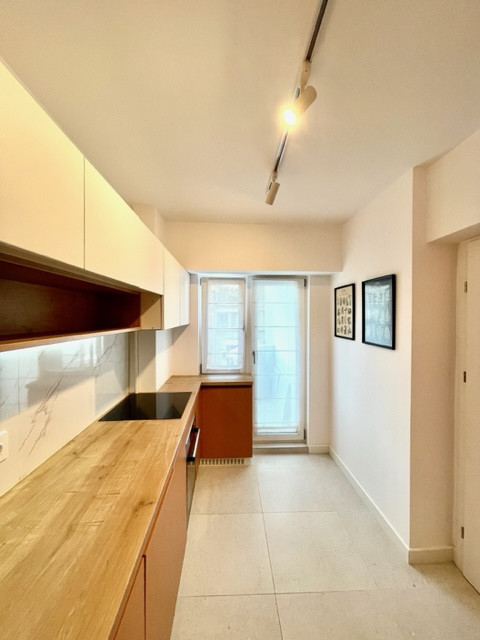 Apartament cu 2 cemere de inchiriat Bulevardul Unirii 
