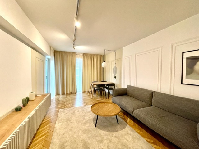 Apartament cu 2 cemere de inchiriat Bulevardul Unirii 