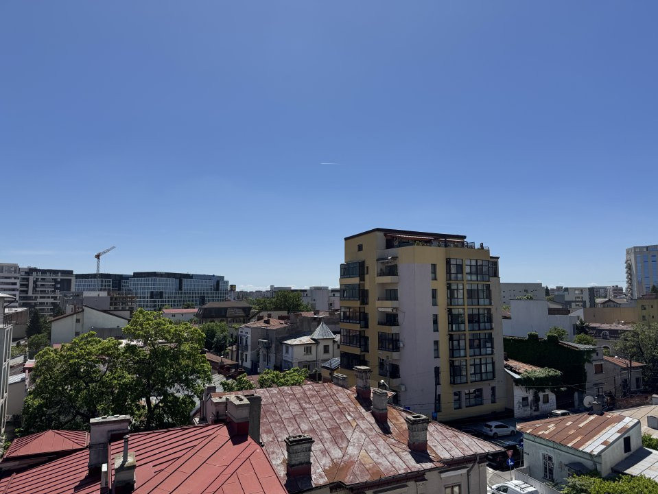Duplex cu 3 camere de vanzare  Marriot  13 Septembrie