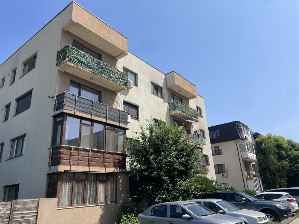 Apartament cu 2 camere in Cartierul Latin