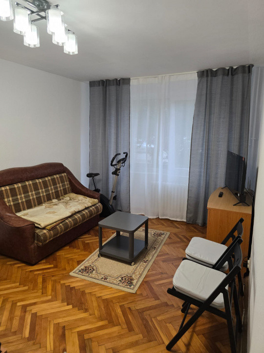 Garsoniera de inchiriat Berceni