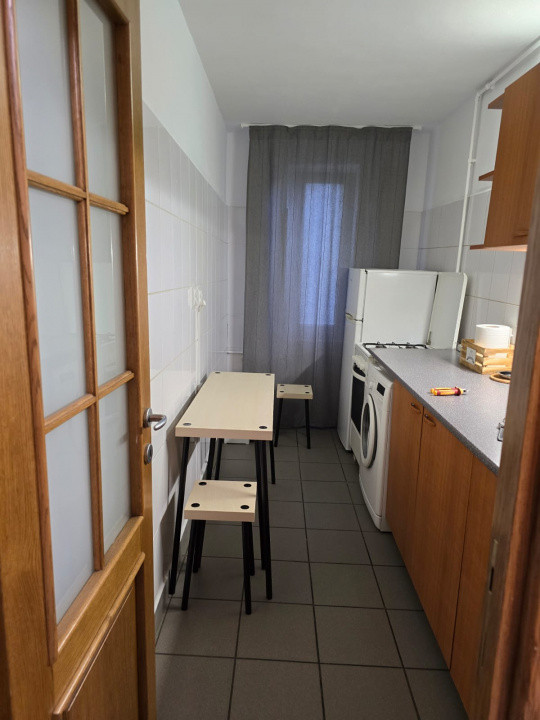 Garsoniera de inchiriat Berceni