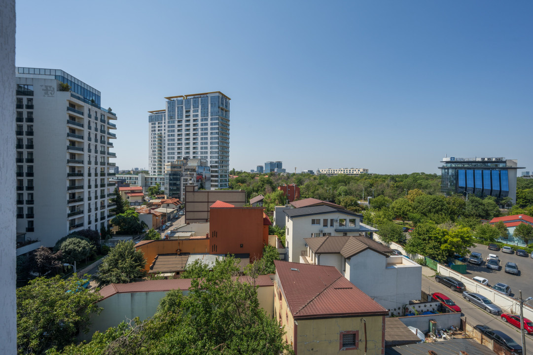 Vanzare apartament 3 camere cu priveliste panoramica superba 