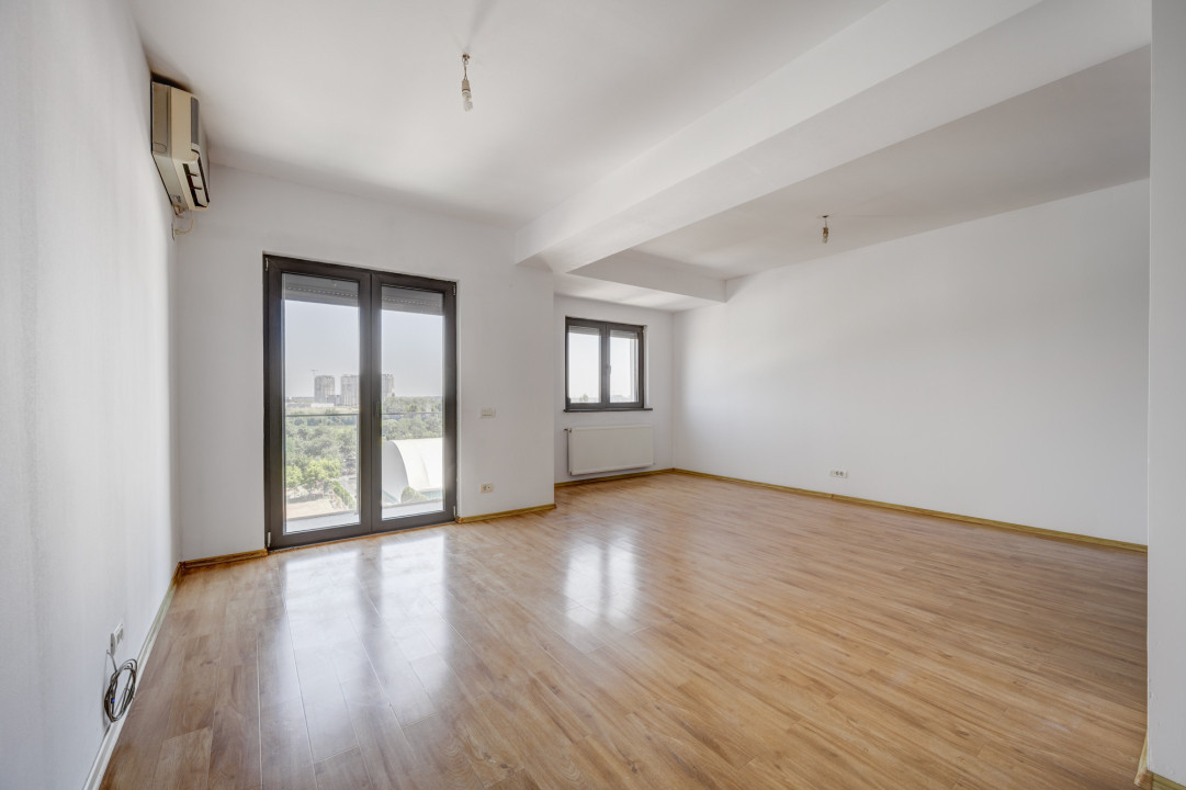 Vanzare apartament 3 camere cu priveliste panoramica superba 