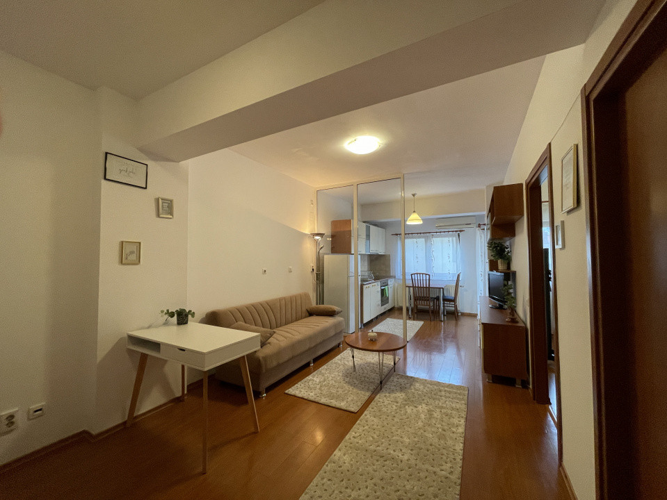 Studio dublu de inchiriat in zona Marriott