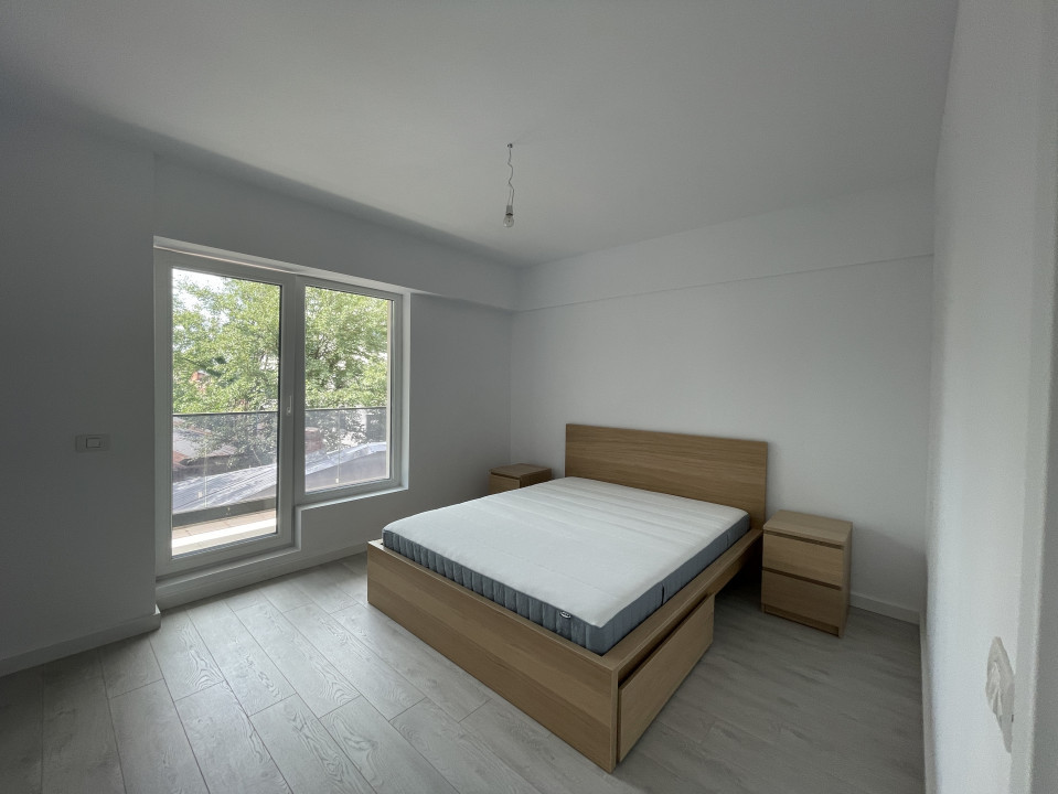 Apartament cu 4 camere pentru birouri sau rezidential zona Timpuri noi